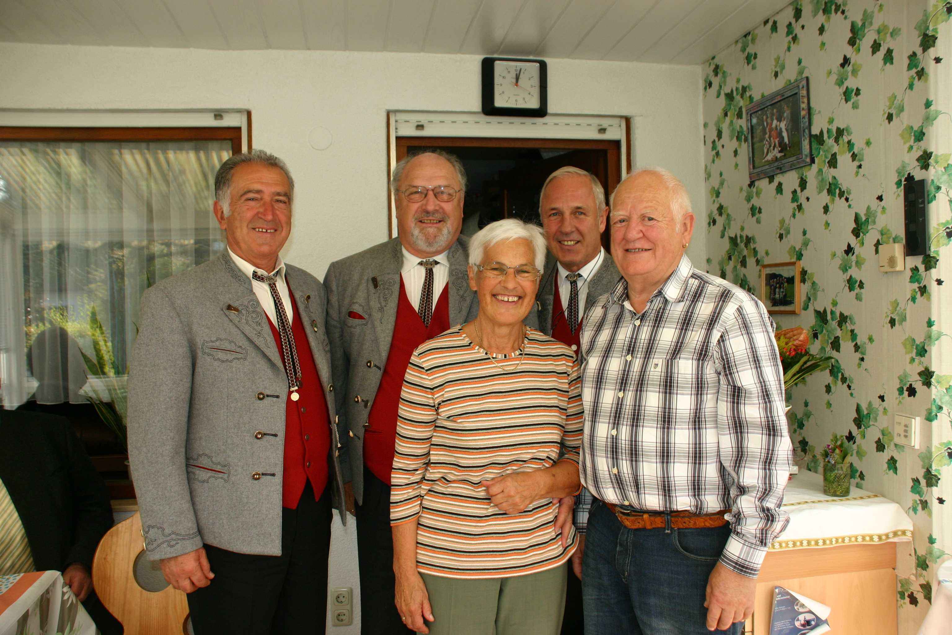 2011-33 Goldhochzeit Obwieser.jpg